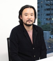 岩井泽健治